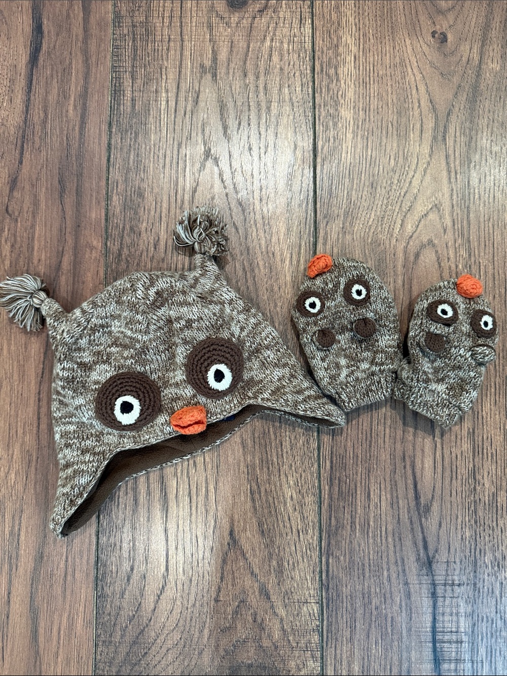 GAP Brown Owl Knit Hat and Mittens Set with Orange Beak Accents